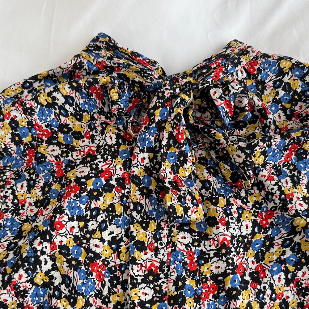 Veronica Beard women’s Black and Floral Blouse Sz 6 - Picture 6 of 8